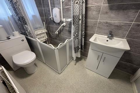 1 bedroom bungalow to rent, Sutton House Road, Hull, East Yorkshire, HU8