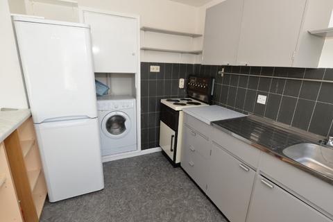1 bedroom flat to rent, Bassett Avenue, Southampton SO16