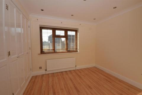 undefined, Milton Way, Houghton Regis