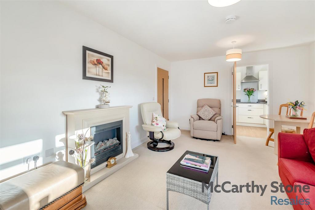 8671206-interior12.jpg