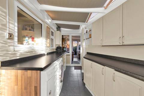 2 bedroom bungalow for sale, Crescent Close, Stonehouse, Gloucestershire, GL10