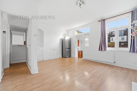 undefined, Dudley Gardens, Ealing, W13