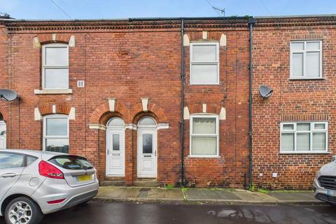 2 bedroom terraced house for sale, Mill Lane, Castleford