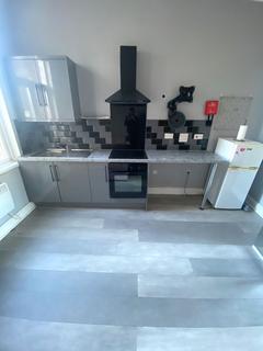 1 bedroom in a house share to rent, London E10