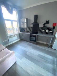 1 bedroom in a house share to rent, London E10