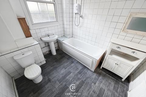 1 bedroom apartment for sale, Devon Mansions, Tooley Street, Southwark, SE1 2XQ
