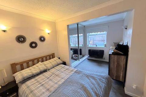 2 bedroom semi-detached bungalow for sale, Weymouth Avenue, Middlesbrough