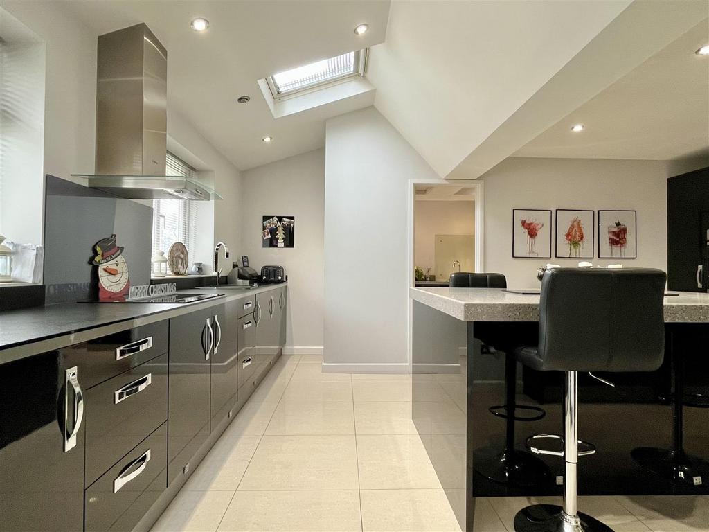 Fitted Kitchen B.jpeg