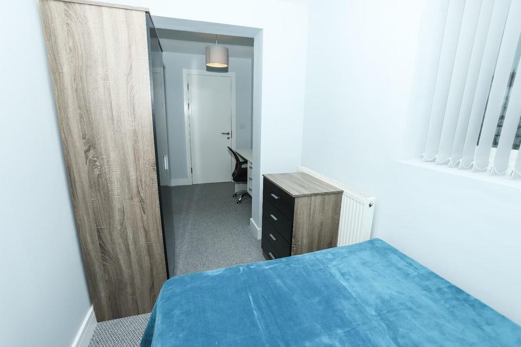 29 Chester #11.jpg
