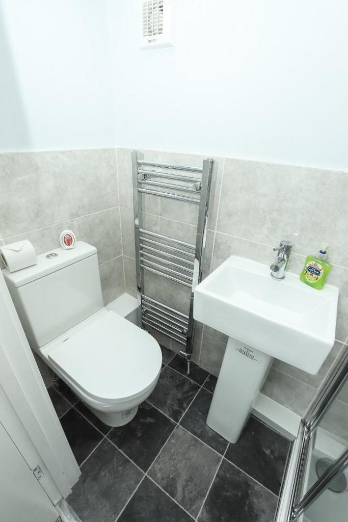 29 Chester #16.jpg