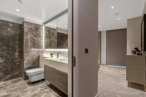 3 bedroom apartment to rent, Carnation Way, London, SW8