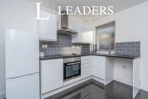 4 bedroom flat to rent, Warren Avenue, Southampton, SO16