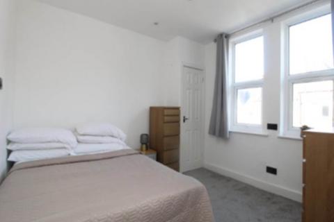 1 bedroom in a house share to rent, De Lacy Mount (Room 1), West Yorkshire LS5