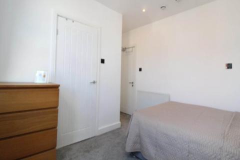 1 bedroom in a house share to rent, De Lacy Mount (Room 1), West Yorkshire LS5