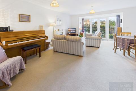 4 bedroom townhouse for sale, Freshman Way, Market Harborough