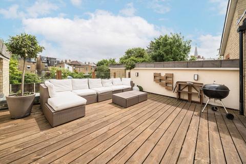 2 bedroom flat to rent, Carholme Road, London SE23
