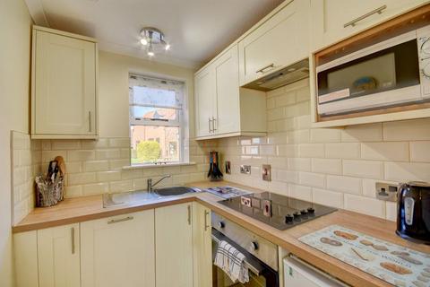 2 bedroom cottage for sale, Larpool Lane, Whitby YO22