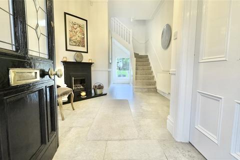 undefined, Shrewsbury Road, Oxton, Merseyside, CH43