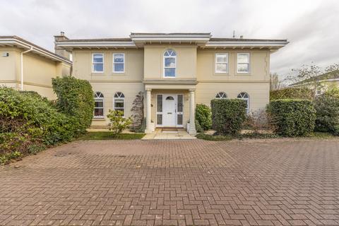 5 bedroom detached house for sale, Kemerton Road, Cheltenham, Gloucestershire GL50 2QB