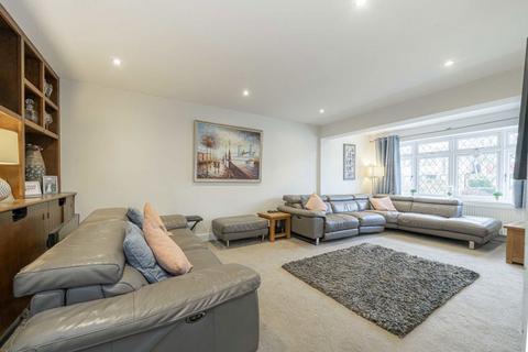 4 bedroom detached house for sale, Kingsmead Avenue, Sunbury-On-Thames TW16