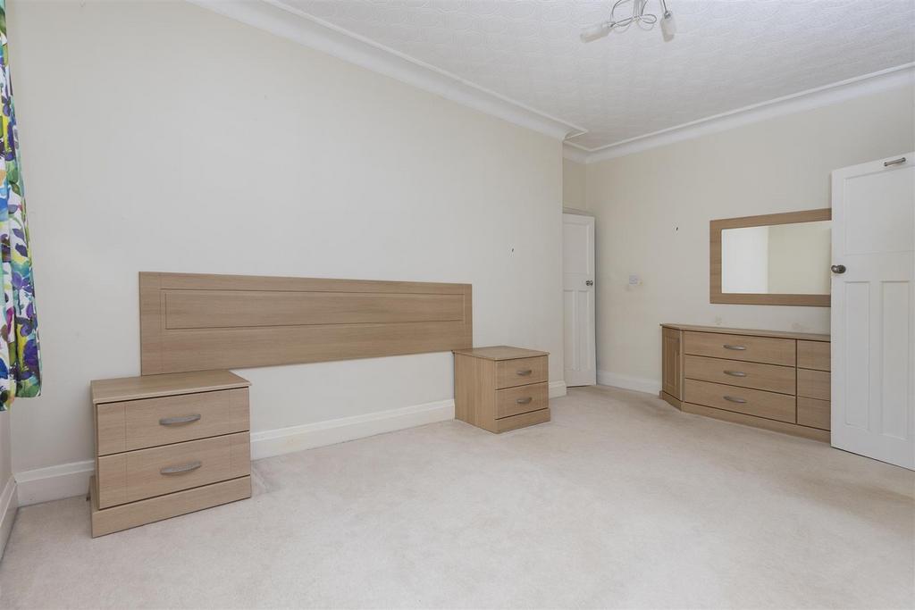 Bramleys Estate Agents - Dingley Road - Edgerton (