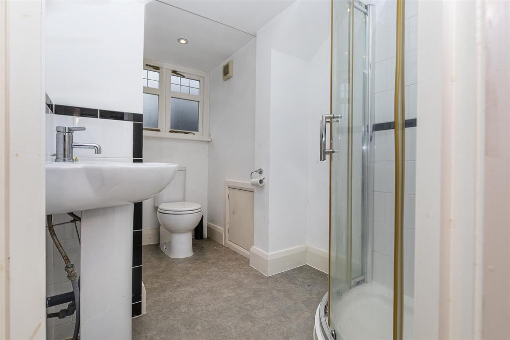 Bramleys Estate Agents - Dingley Road - Edgerton (