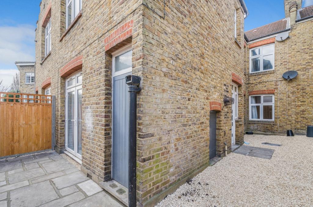961028 (20)