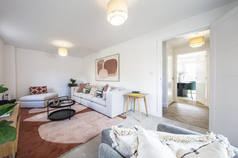 4 bedroom detached house to rent, Leaf Living at Western Gate, Northampton, NN7