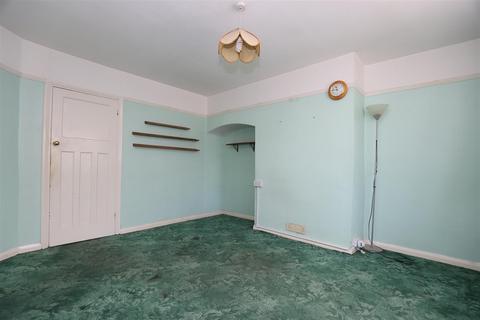 2 bedroom end of terrace house for sale, York Road, Maidstone