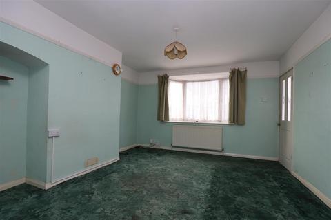 2 bedroom end of terrace house for sale, York Road, Maidstone