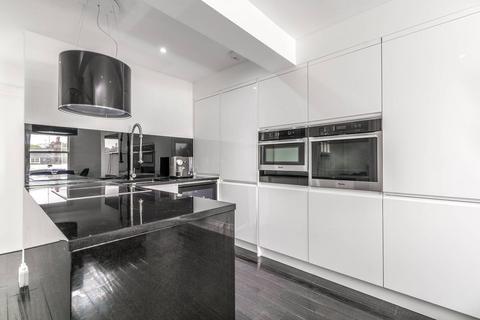 undefined, Blenheim Crescent, Notting Hill, London, W11