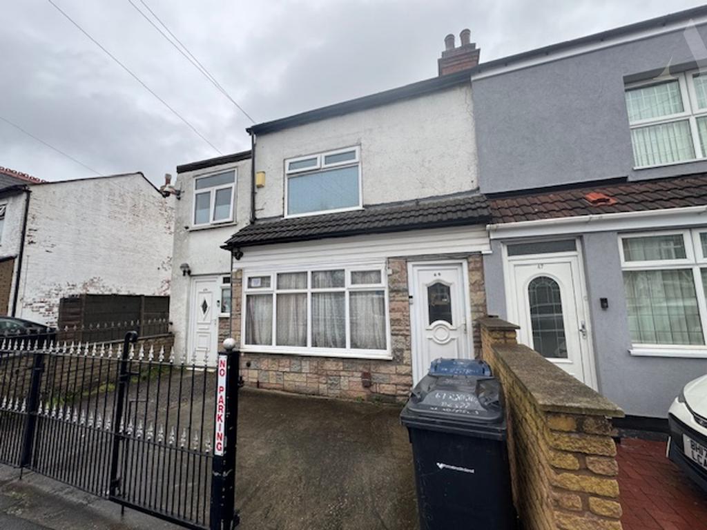 69 Sladefield Road Frontage.jpeg