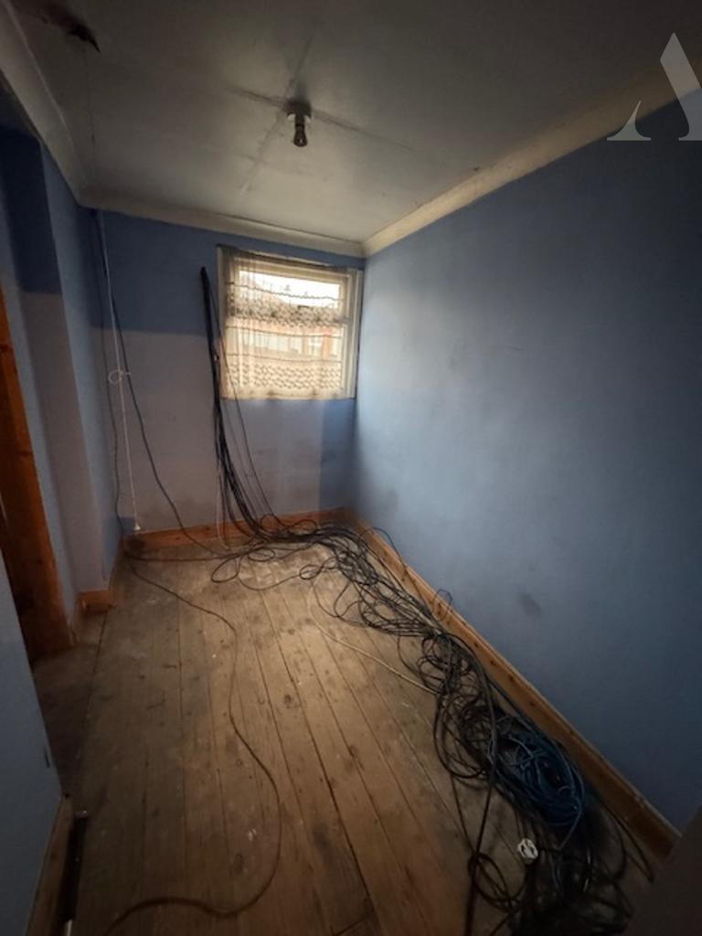 69 Sladefield Road bedroom 2.jpeg