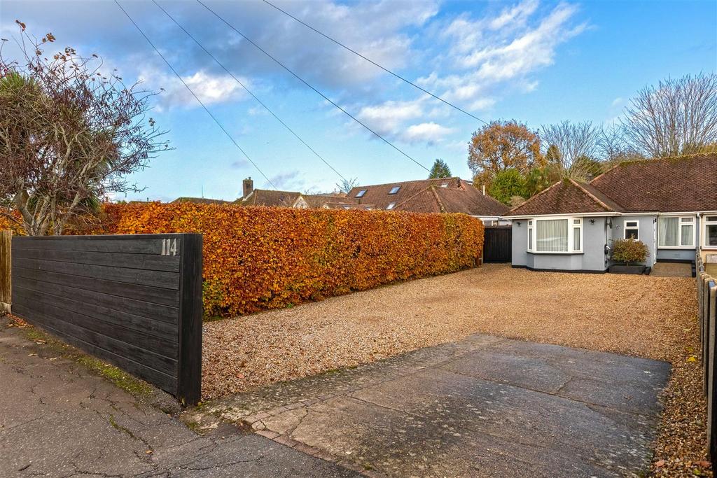 Findon rd 20.jpg