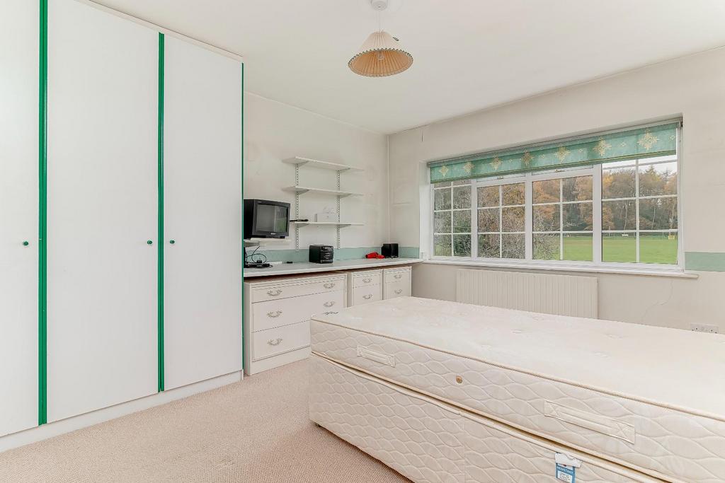 Bedroom 2 - A.jpg