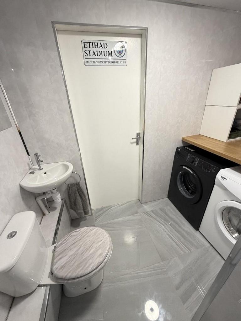 Guest wc/utility