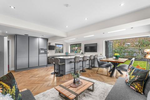 5 bedroom detached house for sale, Croft Close, Thame OX9