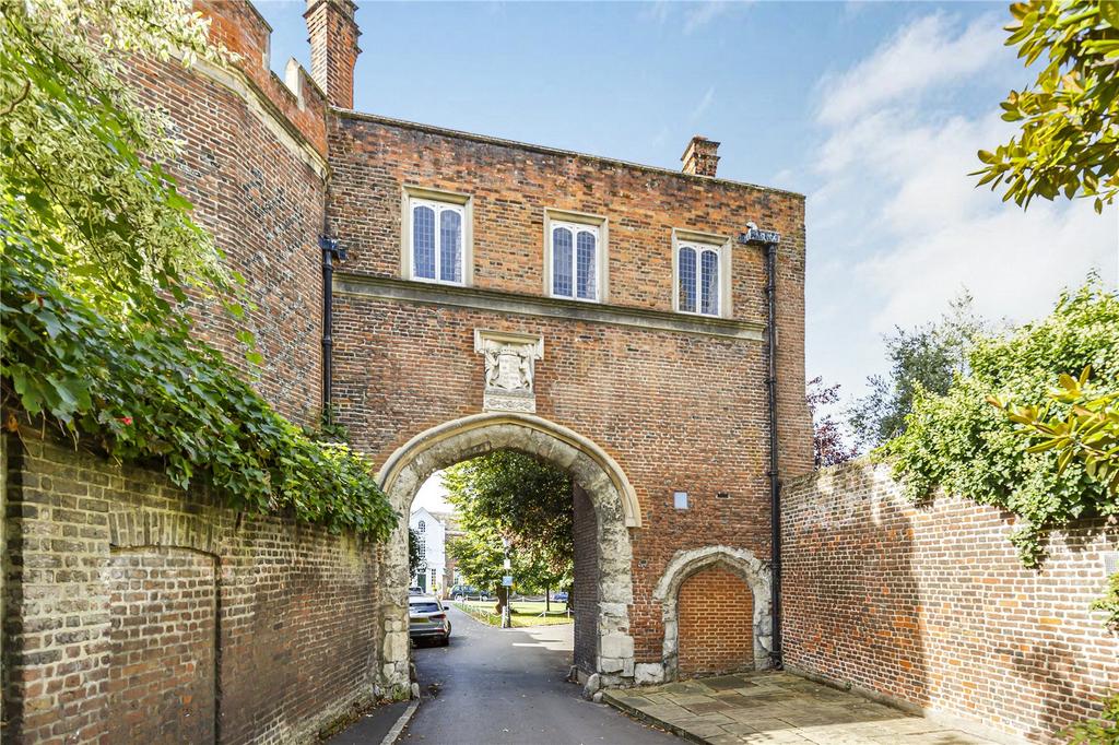 Arch To Parking