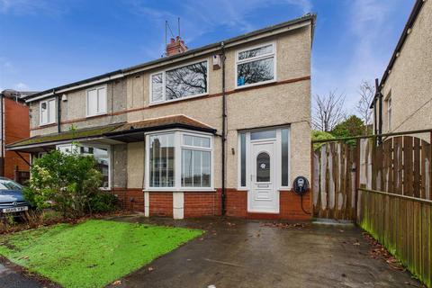 3 bedroom semi-detached house for sale, Lyndhurst Road, Monkseaton