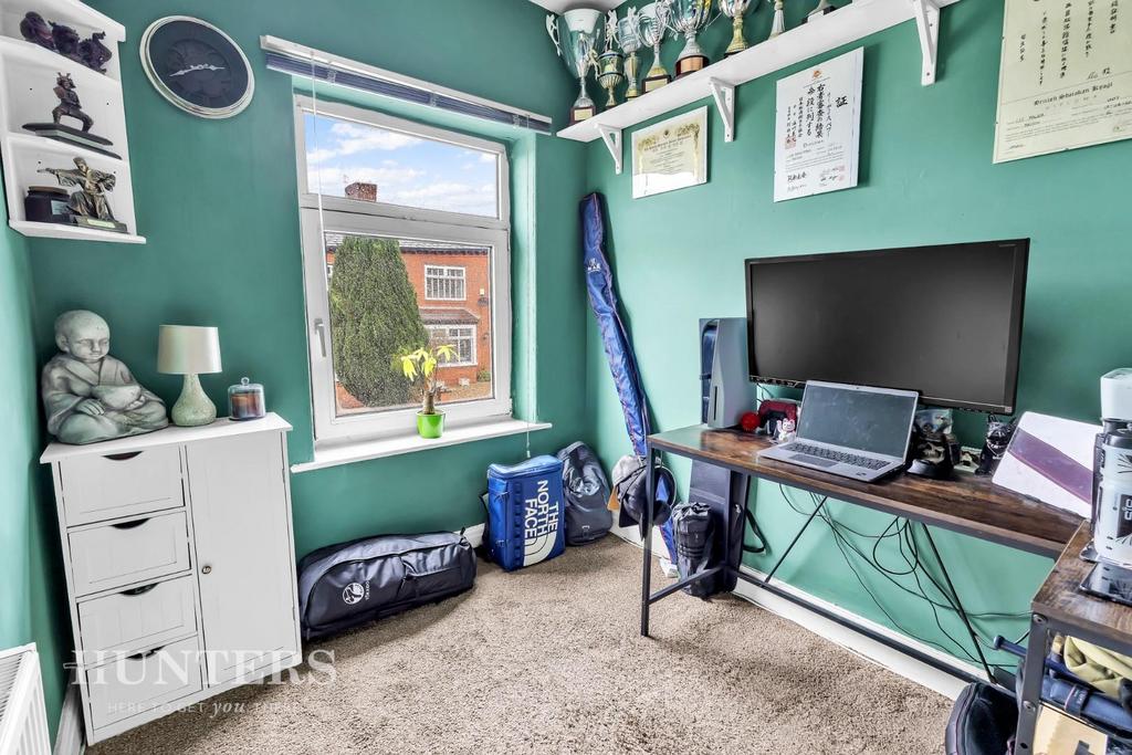 Bedroom 4 / Study