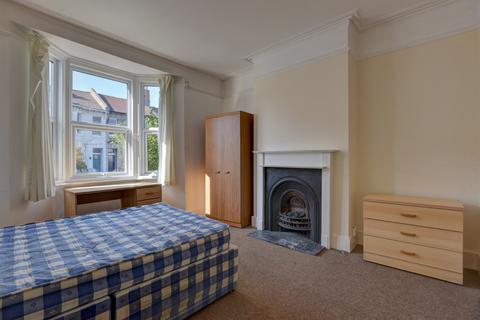 undefined, De Montfort Road, Brighton BN2