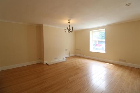 undefined, Halifax Road, Huddersfield HD3