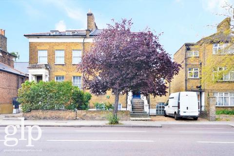 Tollington Road, Holloway, N7
