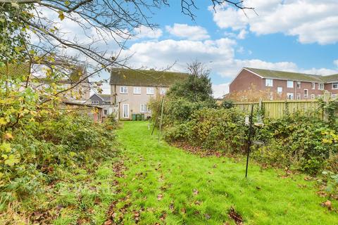 3 bedroom semi-detached house for sale, St. Nicholas Road, Littlestone, New Romney, Kent