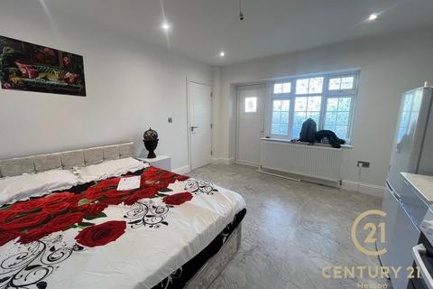 undefined, Floriston Avenue, UXBRIDGE UB10