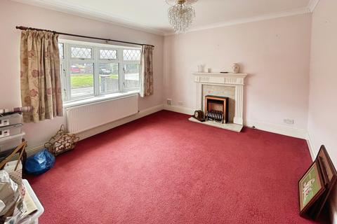 4 bedroom bungalow for sale, Hawthorn Drive, South Cornelly, Bridgend, CF33