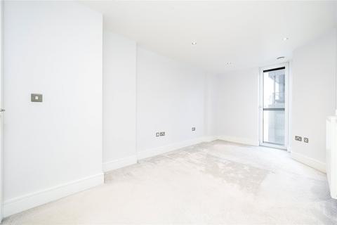 3 bedroom apartment to rent, Jubilee Court, London SE10