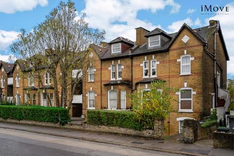 undefined, Malcolm Close, London SE20