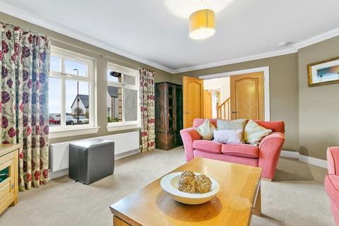 5 bedroom link detached house for sale, Hillcrest Square, Falkirk, FK2