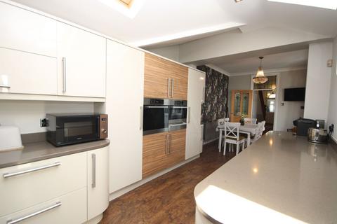 3 bedroom terraced house for sale, Langholm Road, East Boldon, NE36